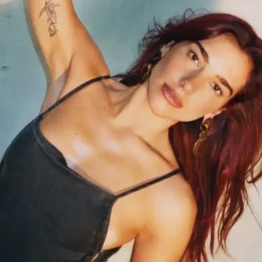 DUA LIPA EN CONCERT : DÉCOUVREZ LES ARTISTES QUI OUVRIRONT SES SHOWS EN FRANCE ET EN EUROPE