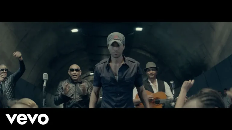 Enrique Iglesias, Descemer Bueno & Gente De Zona - Bailando